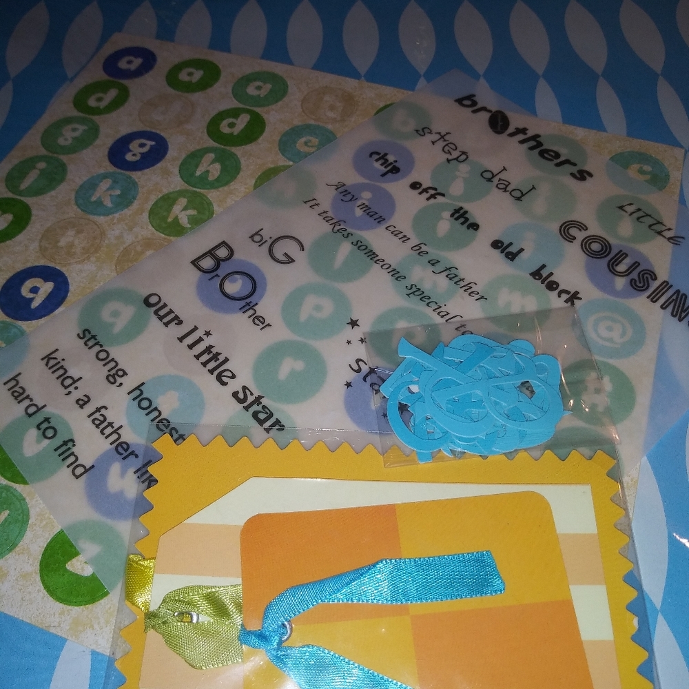Scrapbooking Kit - Picture 2 of 4